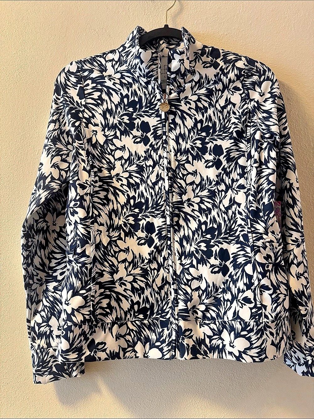 Stella Parker Sport UPF 50 Sun Protection Jacket Floral Jacket in Blue & Cream